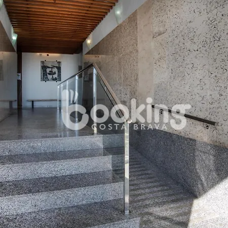 Apartment Embajador 2 A Primera Linia De Mar Per 5 Persones *