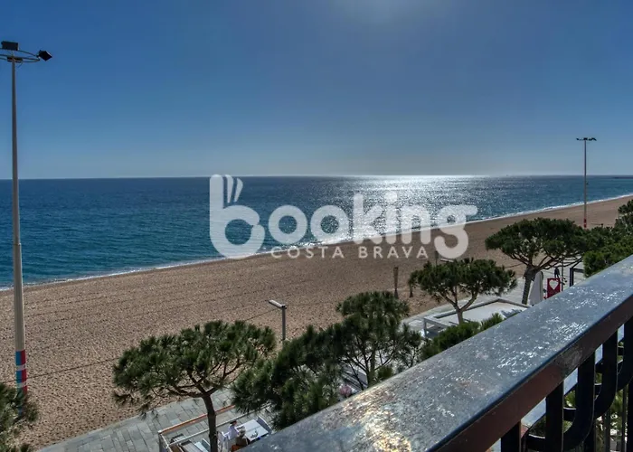 아파트 Embajador 2 A Primera Linia De Mar Per 5 Persones