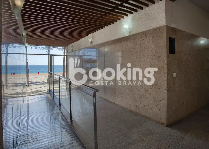 Embajador 2 A Primera Linia De Mar Per 5 Persones 아파트 *
