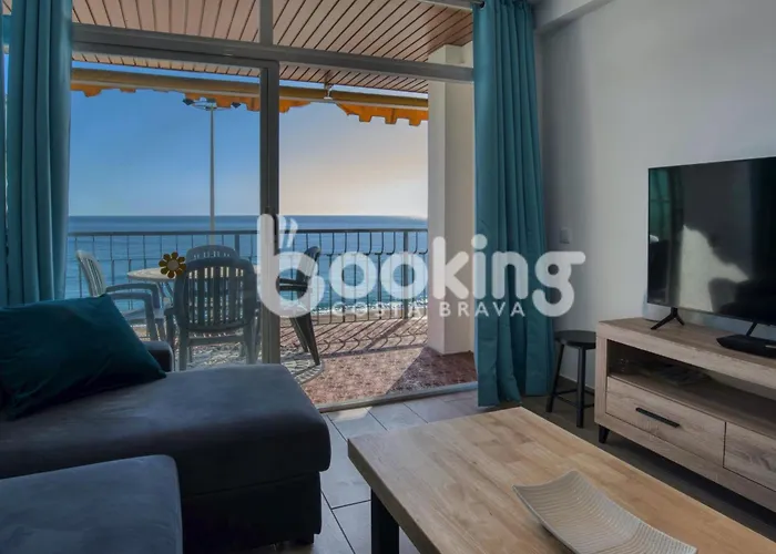 Embajador 2 A Primera Linia De Mar Per 5 Persones 아파트